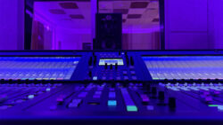 Solid State Logic System en Universidad de Austin