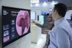 Sony y Ameria Touchfree Solutions