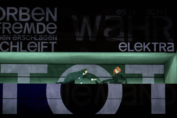 AV Stumpfl en Elektra Festspielhaus Baden Baden (照片: Monika Rittershaus)