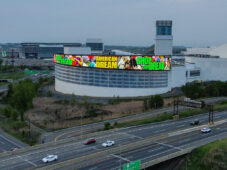 SNA Displays The Ultimate Display en American Dream