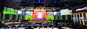 tvONEのビデオ処理がライブディスプレイを強化! カジノホテル