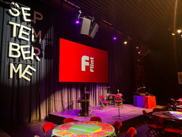 AV Stumpfl en teatro Flint