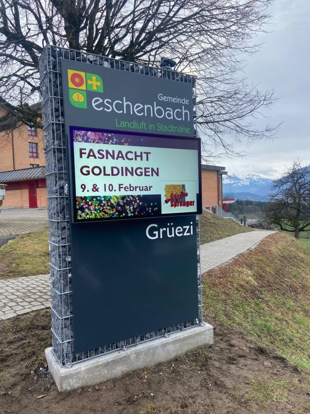 KundenMarketing y Peerless-AV en Eschenbach