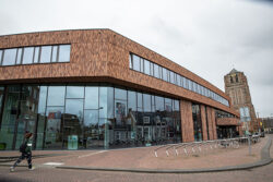 长袍和剧院巴塞尔