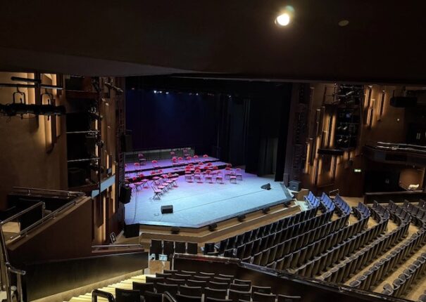 EM Acoustics teatro Royal Plymouth