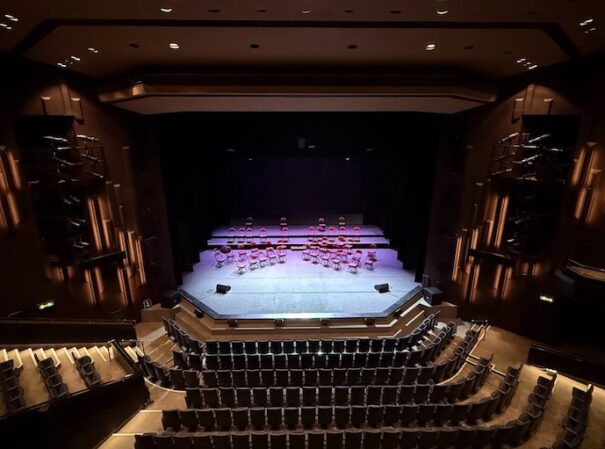 EM Acoustics teatro Royal Plymouth