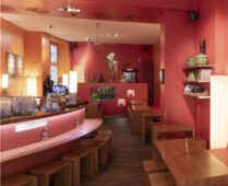 Genelec en Monsieur Vuong