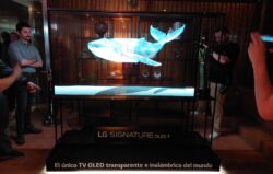 LG Signature OLED T