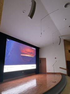 Martin Audio Friendship Village auditorio Kiva