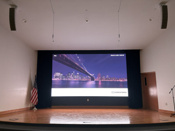 Martin Audio Friendship Village auditorio Kiva