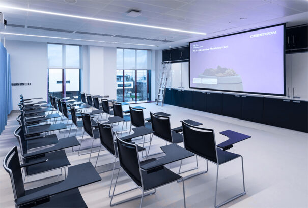 Crestron en Universidad de Dublin