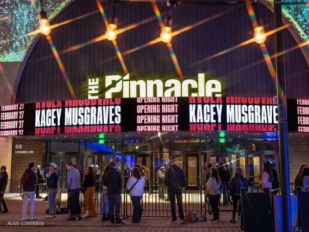 SNA Displays en The Pinnacle