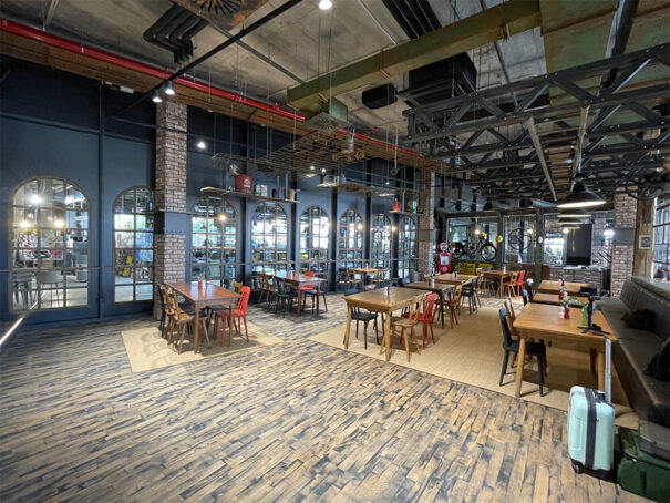 Adam Hall LD Systems en MotorWorld