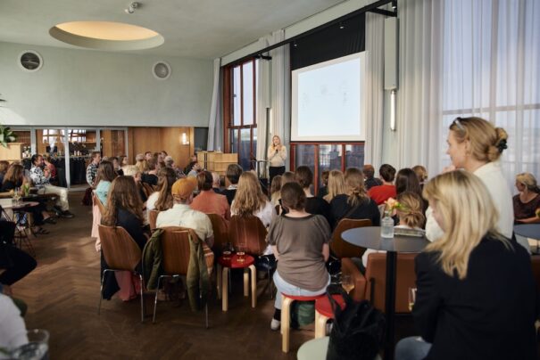 Byens Tak Renkus-Heinz