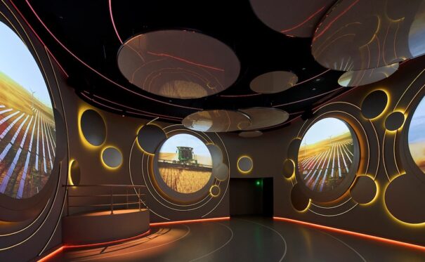 Hufton-Crow INFiLED Expo2025 Osaka