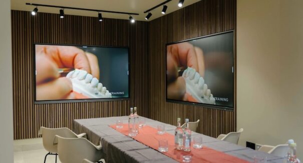 Lodge Dental Arec AVIT Vision