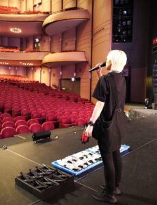 Takarazuka Revue Sennheiser