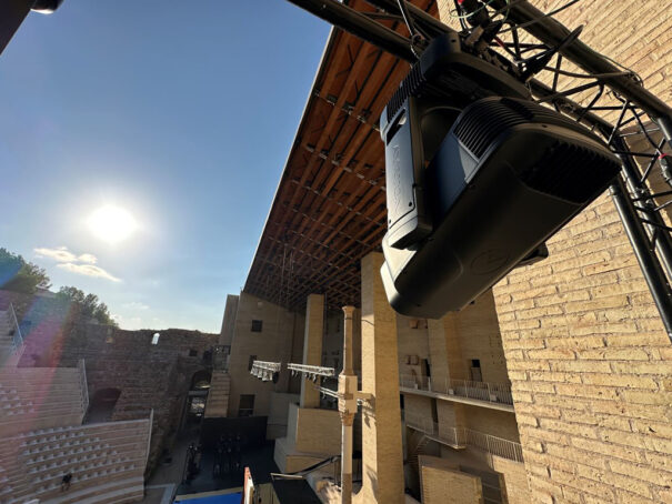 Stonex y Ayrton en Teatro Romano de Sagunto