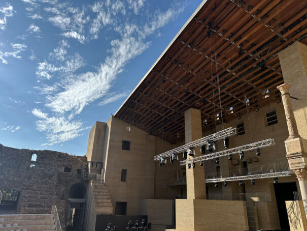 Stonex y Ayrton en Teatro Romano de Sagunto