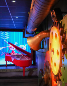 真力与音乐工厂