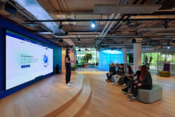 Leyard en NFCtron Praga