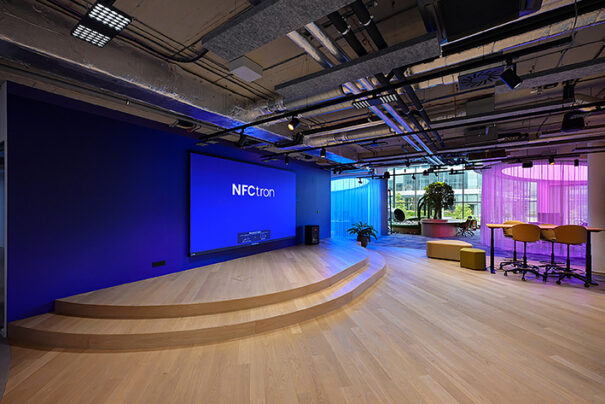 Leyard en NFCtron Praga