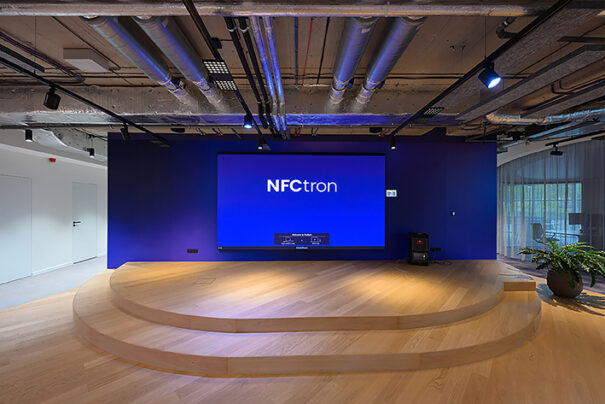 Leyard en NFCtron Praga