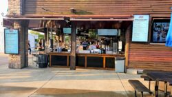 LuLus Public House Peerless-AV