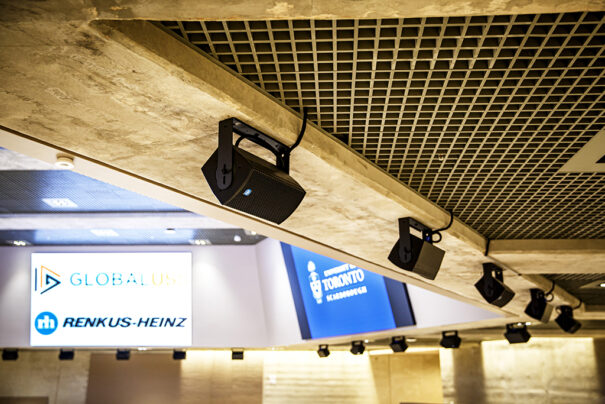 Renkus Heinz en Universidad Toronto Scarborough