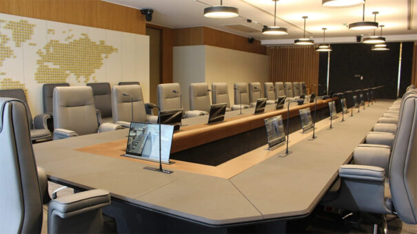 AViT Vision Vissonic 在石油公司