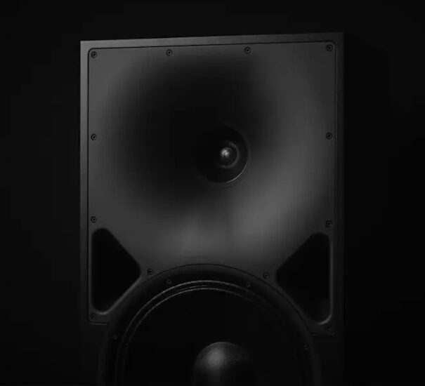 Genelec SAM 8380A 