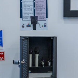 Magnetron Sennheser Universidad Metropolitana de Cardiff