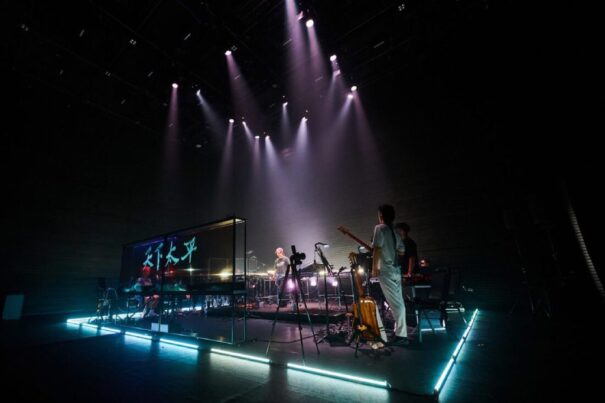 Tenka Taihei LG Signature OLED T