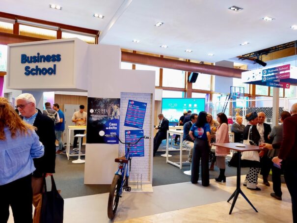 Hikvision Display District2025