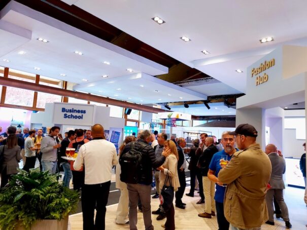 Hikvision Display District2025