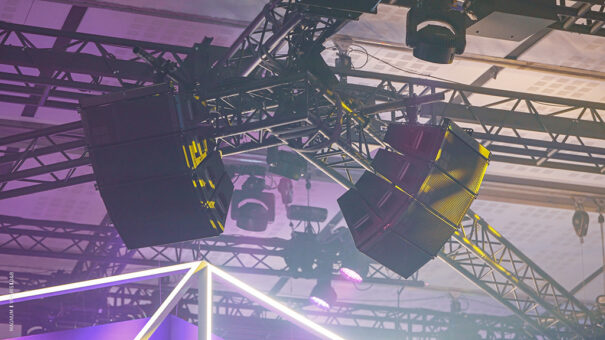 Carrousel Rooms 中的 db 音频