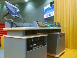 Extron Lse University