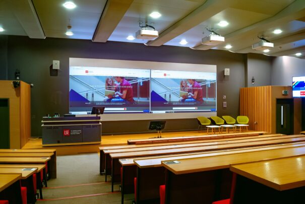 Extron Lse University