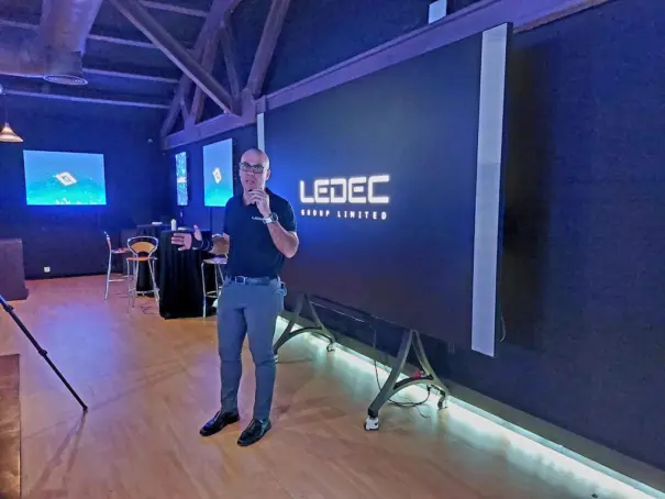 Ledec Showroom Madrid Ignacio Suarez