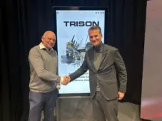 Wolfgang Kröner CEO InfraStor (issue.) and Alberto Cáceres CEO Trison (right)