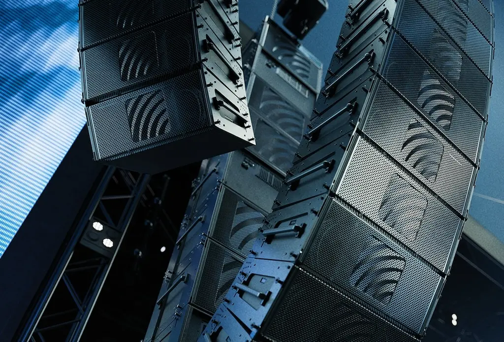 Meyer Sound Tigra y 1800-LFC