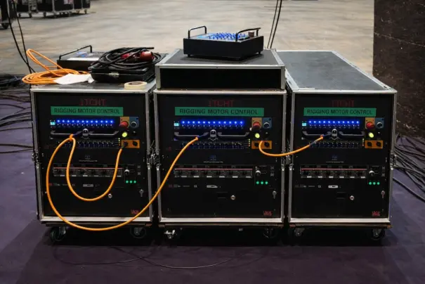 リギングモーター制御