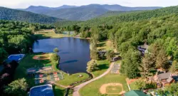 Atlasied Timber Lake Park Campamento Atmosphere