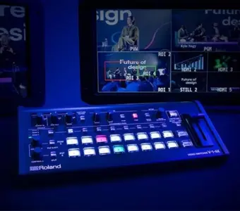 Roland V-1-4K
