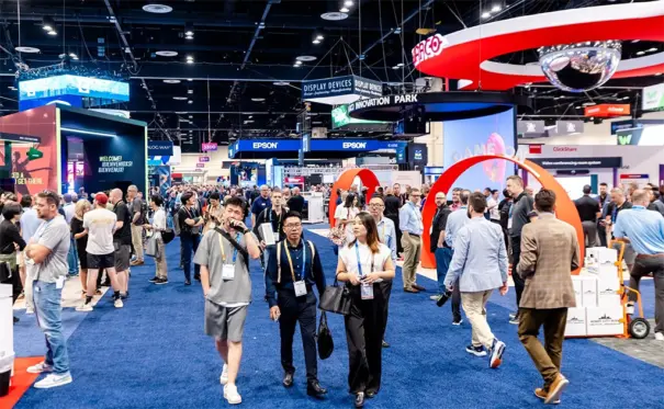 Infocomm 2025 - 2026 - IA espacios corporativos